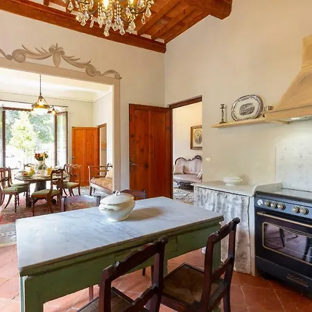 Contessa Villa