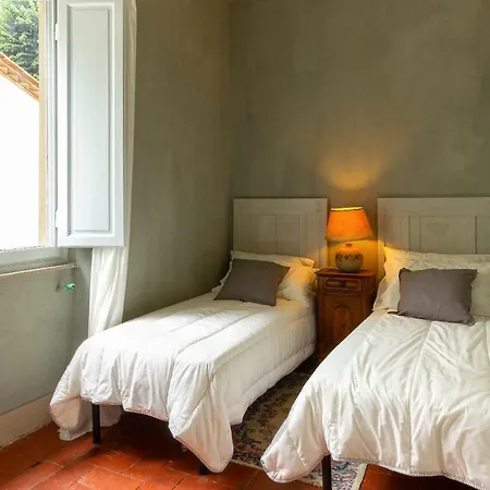 Villa Contessa *