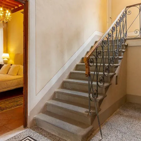 Villa Contessa *